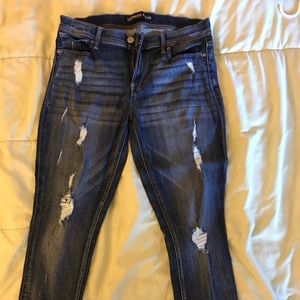 Express cropped legging jean with rips